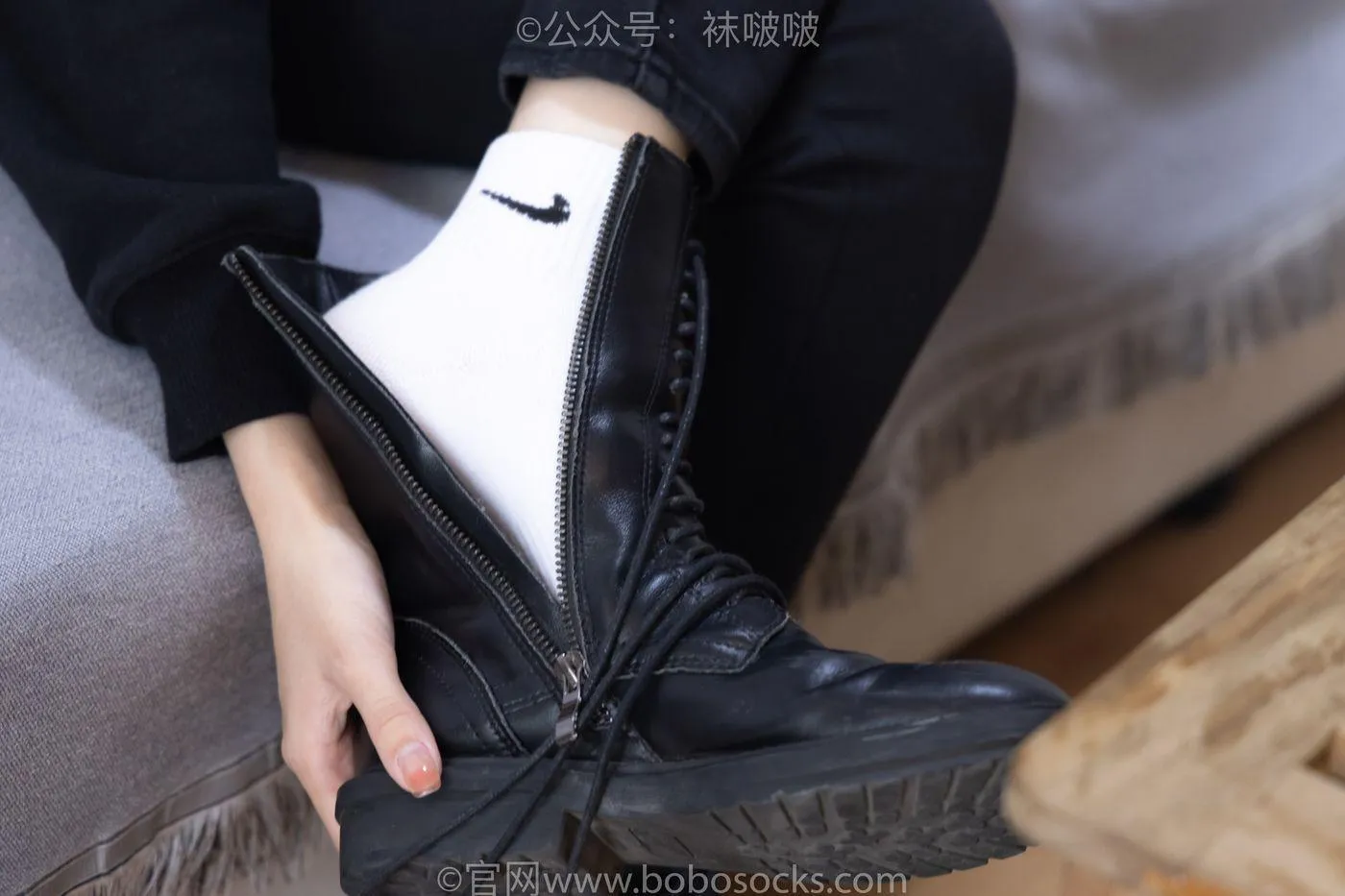 [BoBoSocks袜啵啵]NO.061 稚予-短靴、白棉袜、裸足 [145P]插图8